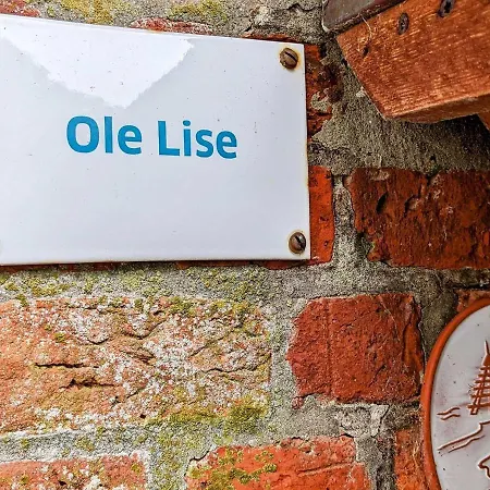 Ole-Lise *